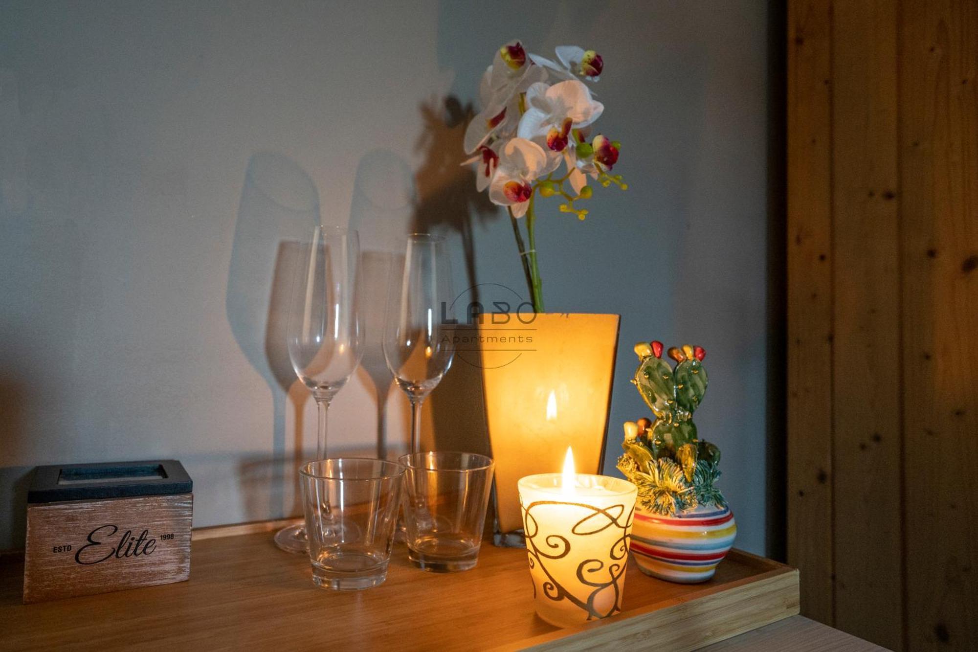Agape Rooms In 特罗佩阿 外观 照片
